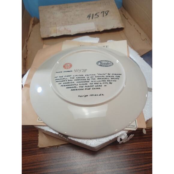 Mother's Day 1977 Norman Rockwell Plate Certificate Of Authenticity In Box - Picture 3 of 7